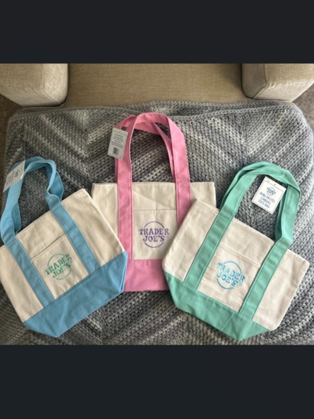 NWT 3 Pastel Trader Joe’s Mini Tote Bags (Blue, Green, Pink)